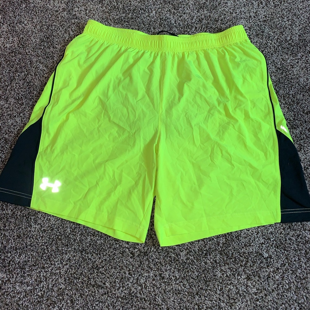 Under Armour MENS Neon Yellow Athletic Shorts XL